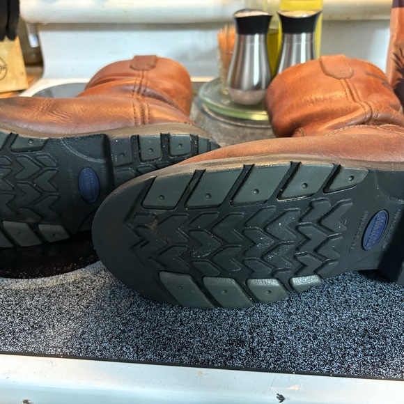 Wolverine  Mens Brown Leather Soft Toe Work Boot Oil Slip Resistant Since 1883 - Picture 11 of 11